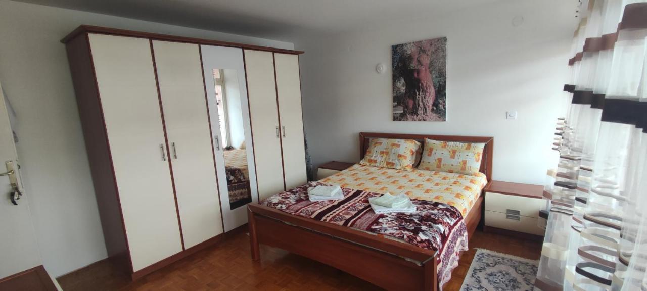 City Centre Apartament ซาราเยโว ภายนอก รูปภาพ