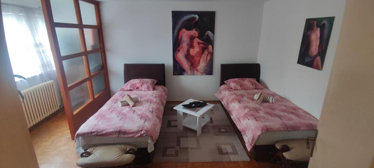 City Centre Apartament ซาราเยโว ภายนอก รูปภาพ